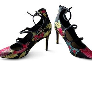 Marc Fisher Black Floral Heels 6.5 | 3” Heel